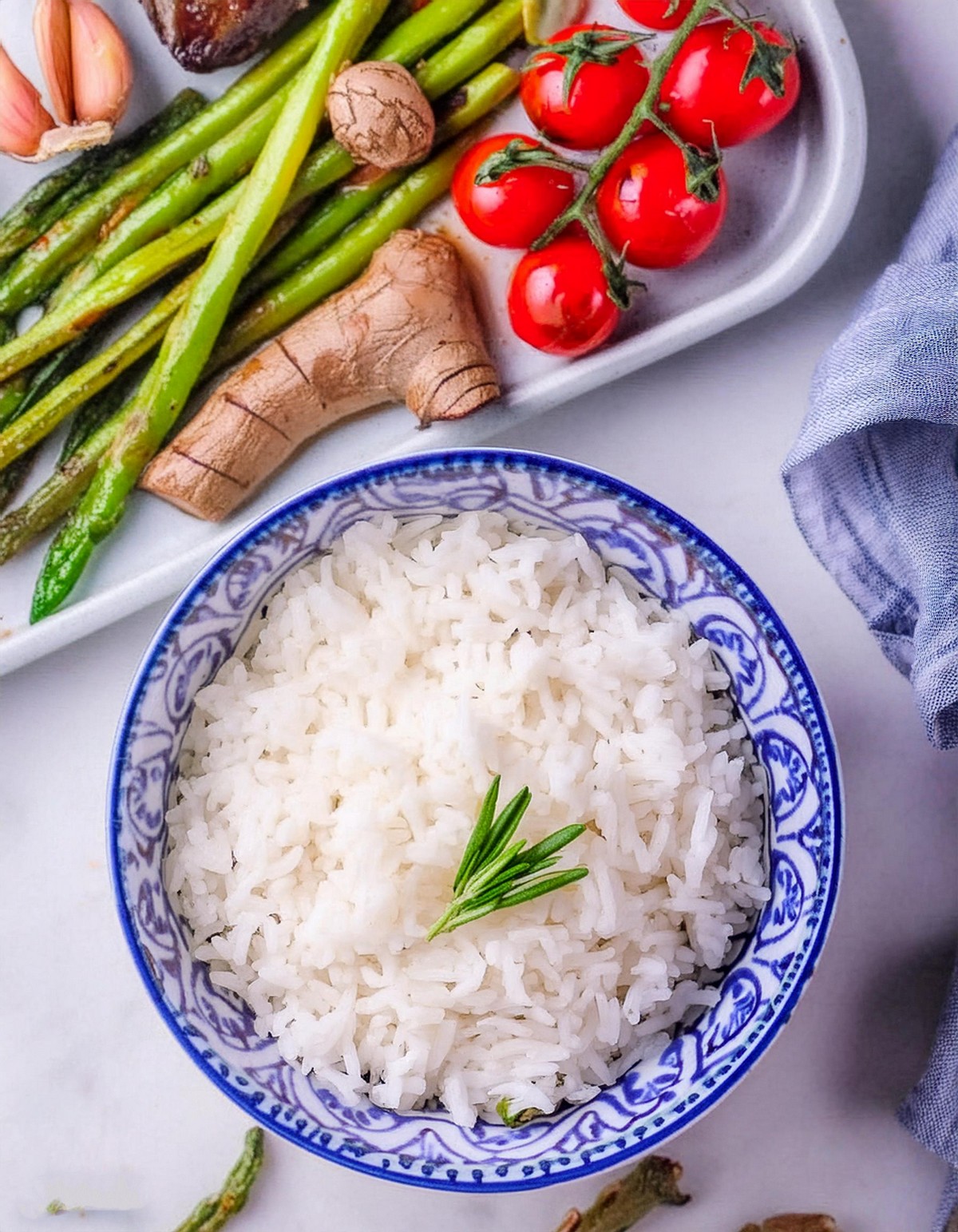 Fluffy and Fragrant Easy Coconut Jasmine Rice Recipe - The Newlywed