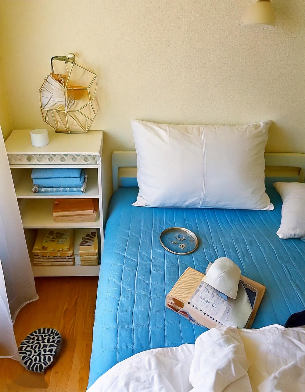 Sliding Door Storage