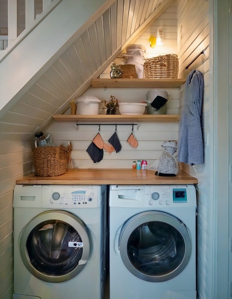20 Space-Saving & Minimalistic Utility Room Inspirations - The Newlywed