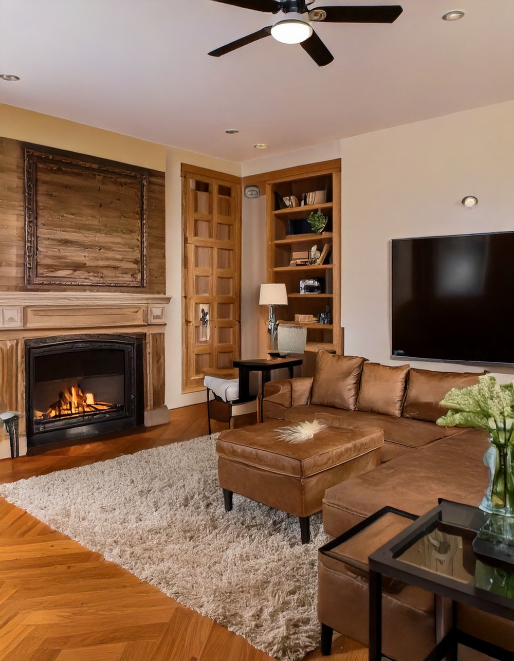 The Lounge-Style Layout