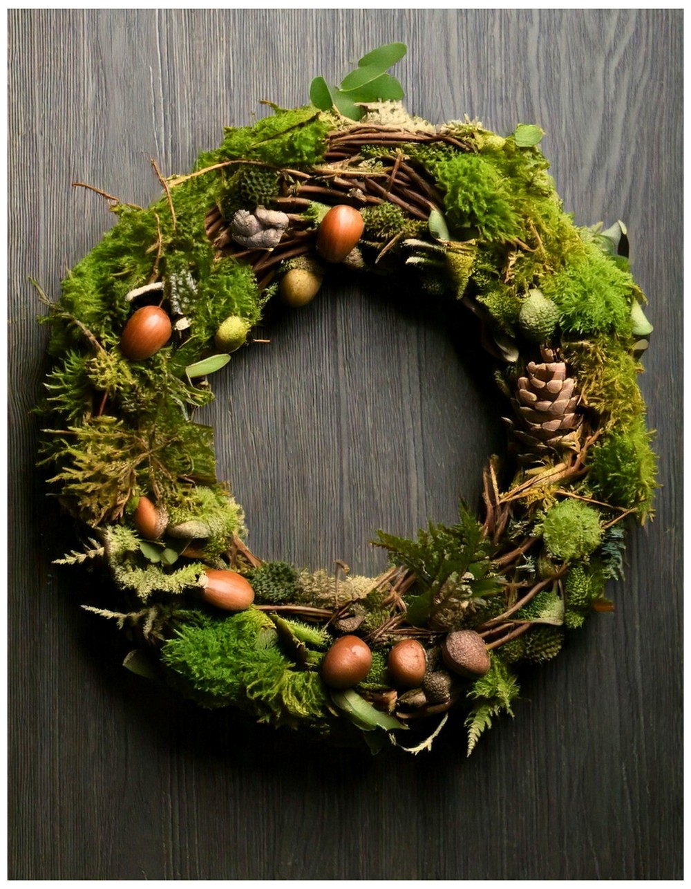 Acorn and Moss Woodland-Inspired Wreath