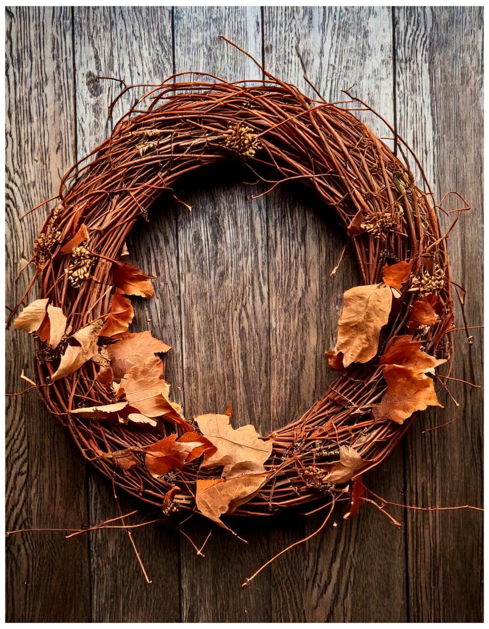 Rustic Grapevine Wreath with Dried Leaves