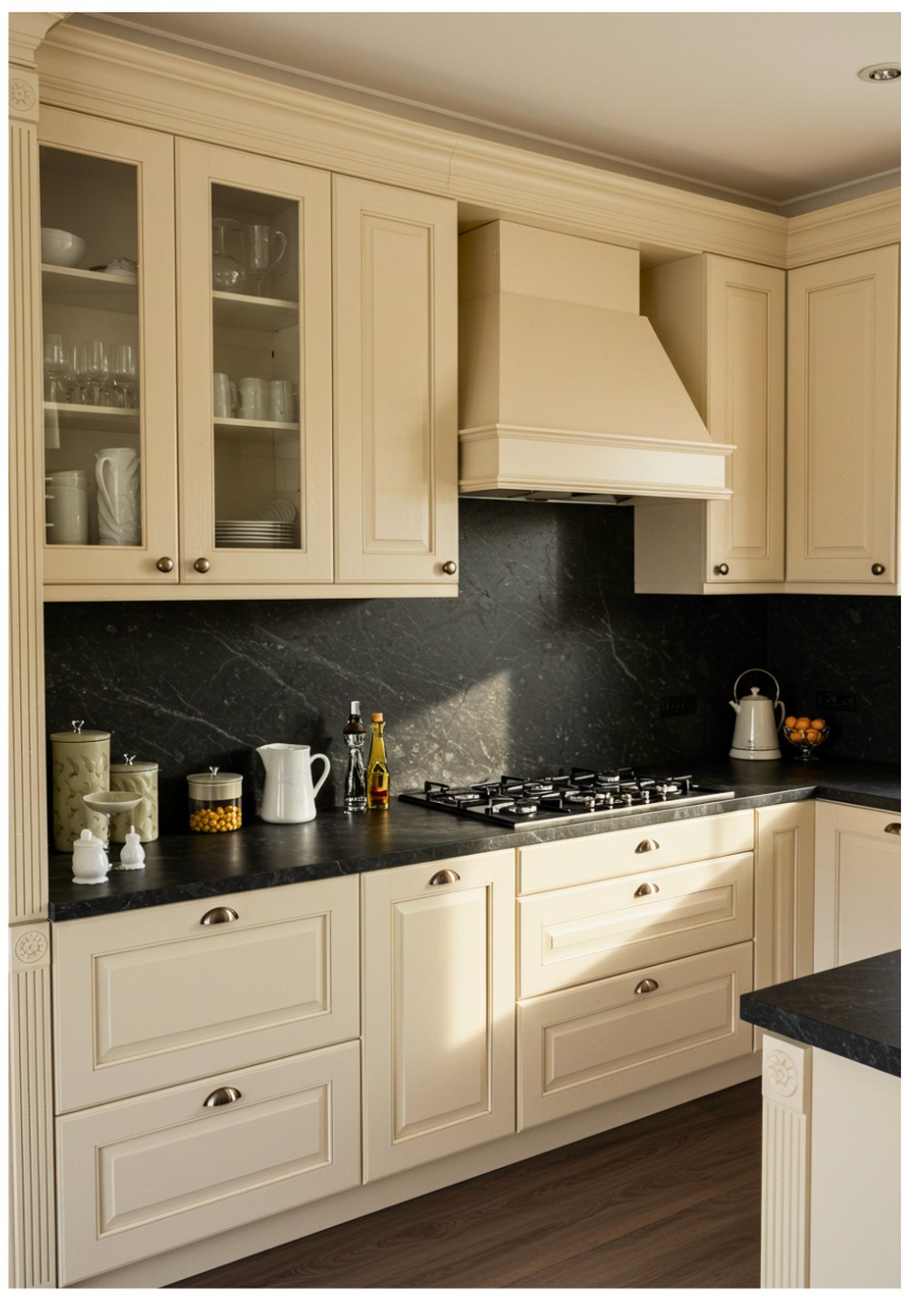 Contemporary Cream Kitchen Cabinets