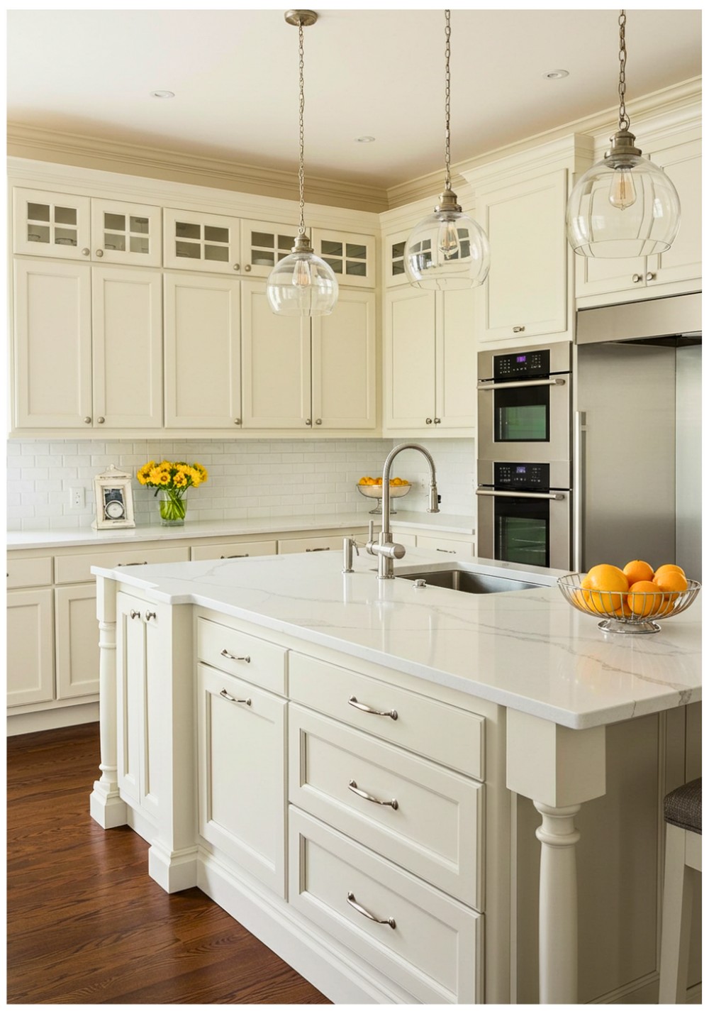 Transitional Cream Kitchen Cabinets