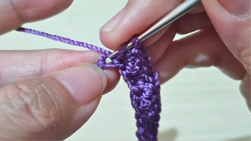 Beautiful Crochet Book Cover Pattern 2