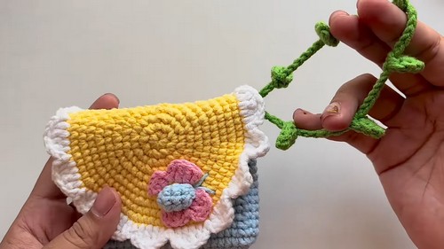 Crochet Flower And Butterfly Pouch Pattern 10