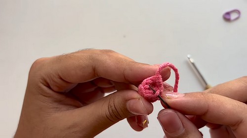 Crochet Flower And Butterfly Pouch Pattern 8