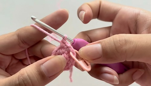 Crochet Heart Chicken Keychain Pattern 2