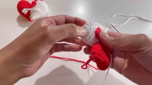 Crochet Hugging Hearts Amigurumi Pattern 6