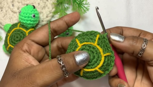 Crochet Mini Turtle Amigurumi Pattern 6
