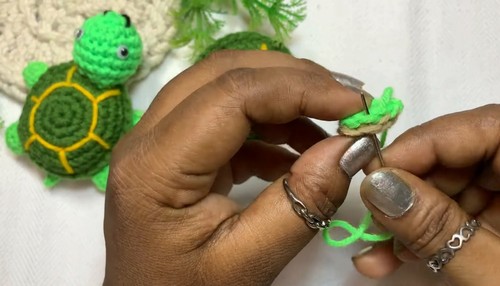 Crochet Mini Turtle Amigurumi Pattern 8