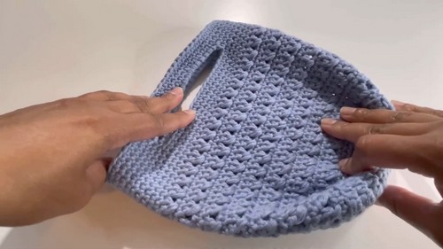 Cute Crochet Basket Bag Pattern 8