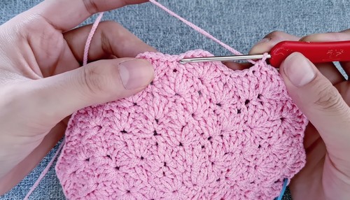 Easy Crochet Brimmed Hat Pattern 6