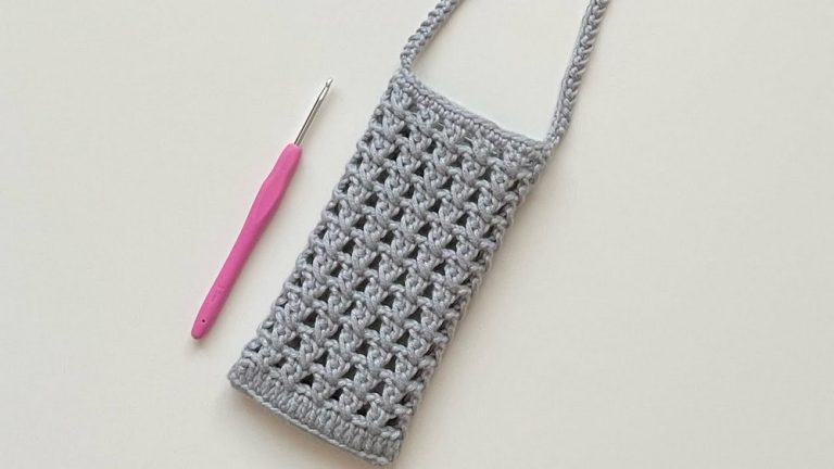 Easy Crochet Net Phone Cover Pattern 9