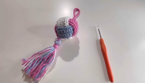 Wonderful Crochet Keychain Pattern 7