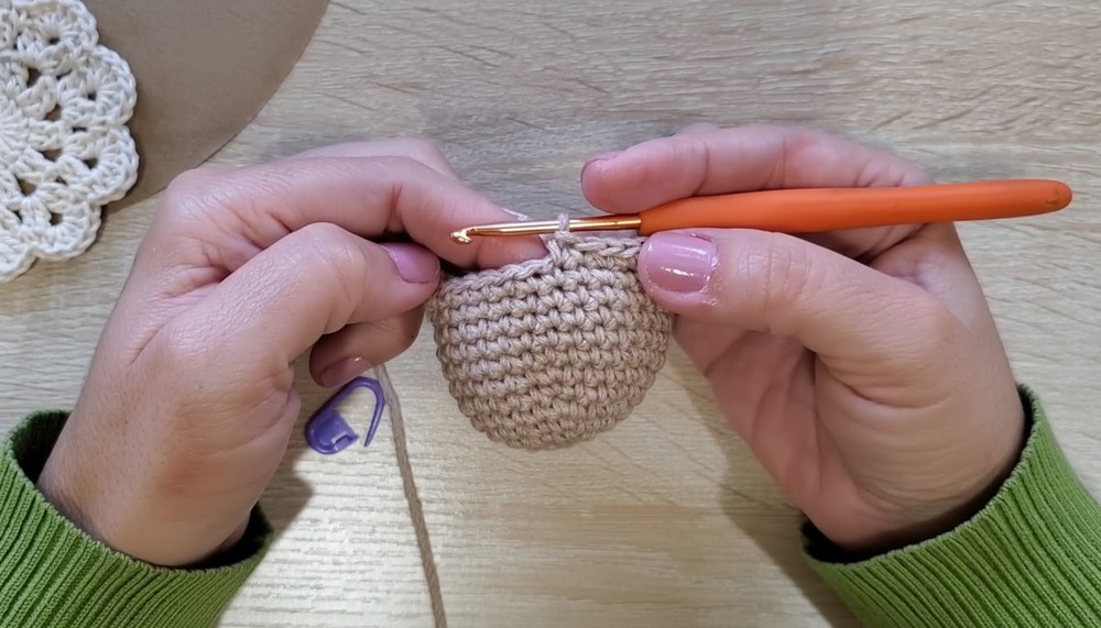 Crochet Dog Amigurumi Keychain Pattern 3