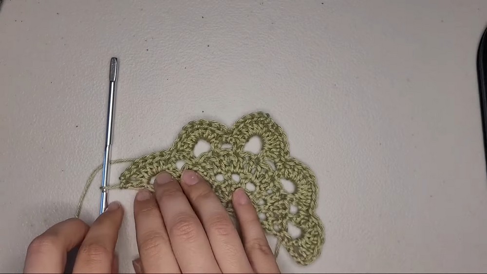 Crochet Half Willow Granny Square Pattern 4