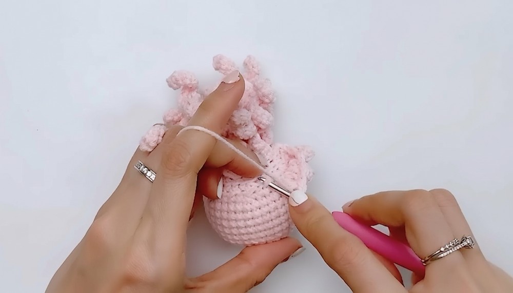 Crochet Jellyfish Keychain Amigurumi Pattern 8