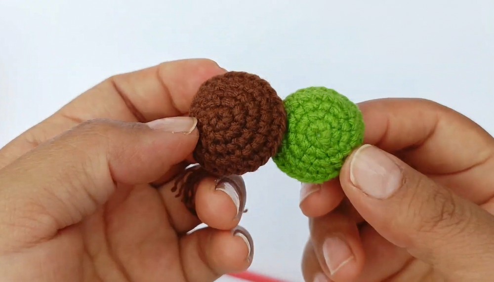 Crochet Sunflower In Macetita Pattern 3