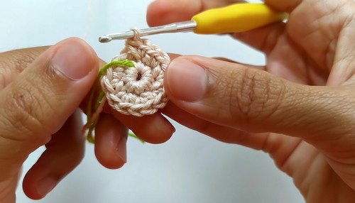 Cute Crochet Moon Keychain Pattern 2