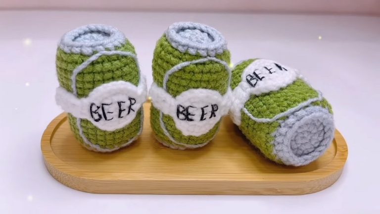 Super Crochet Beer Cans Pattern 11
