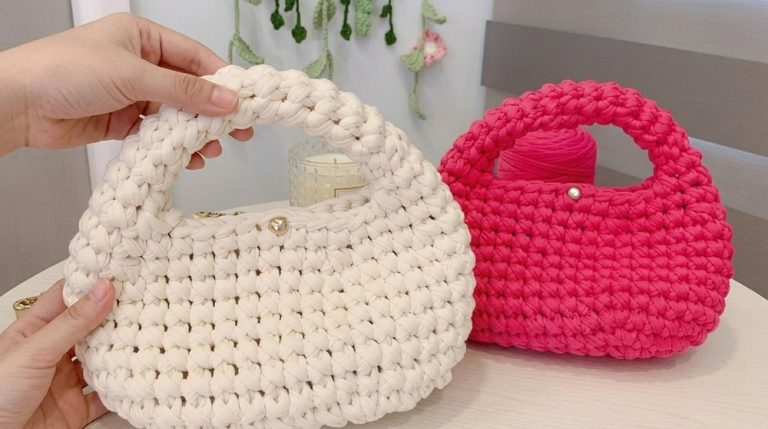 Wonderful Crochet Handbag Pattern 11