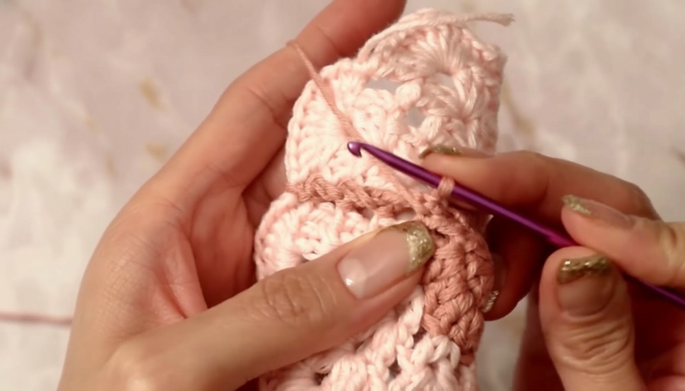 Beautiful Crochet Flower Pattern 5