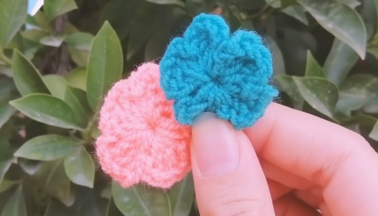 Beautiful Crochet Mini Flower Pattern 7