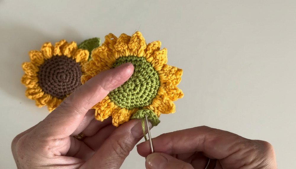 Beautiful Crochet Sunflower Pattern 6