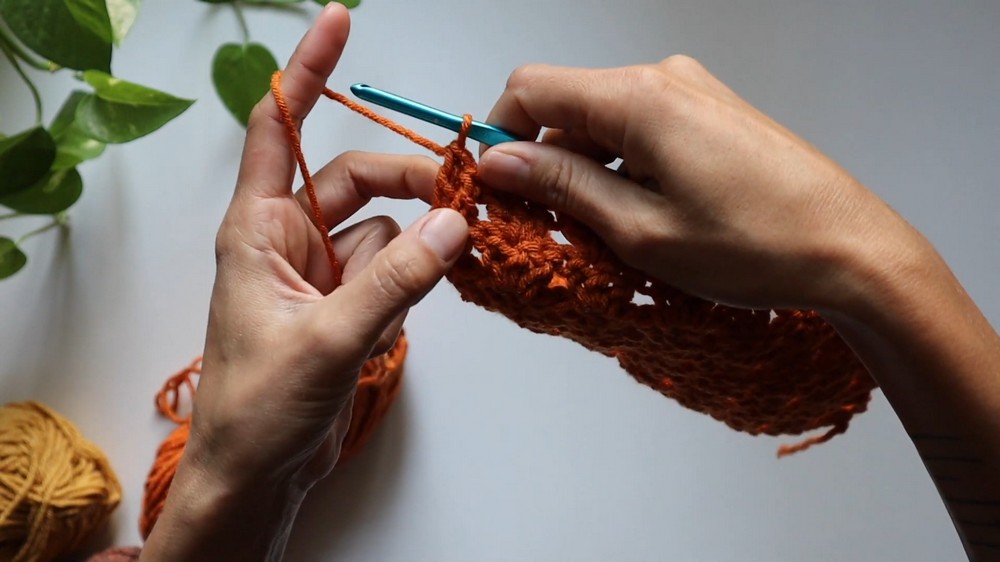 Cozy Fall Crochet Scarf Pattern 3