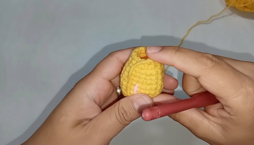 Crochet Baby Dinosaur Amigurumi Pattern 2