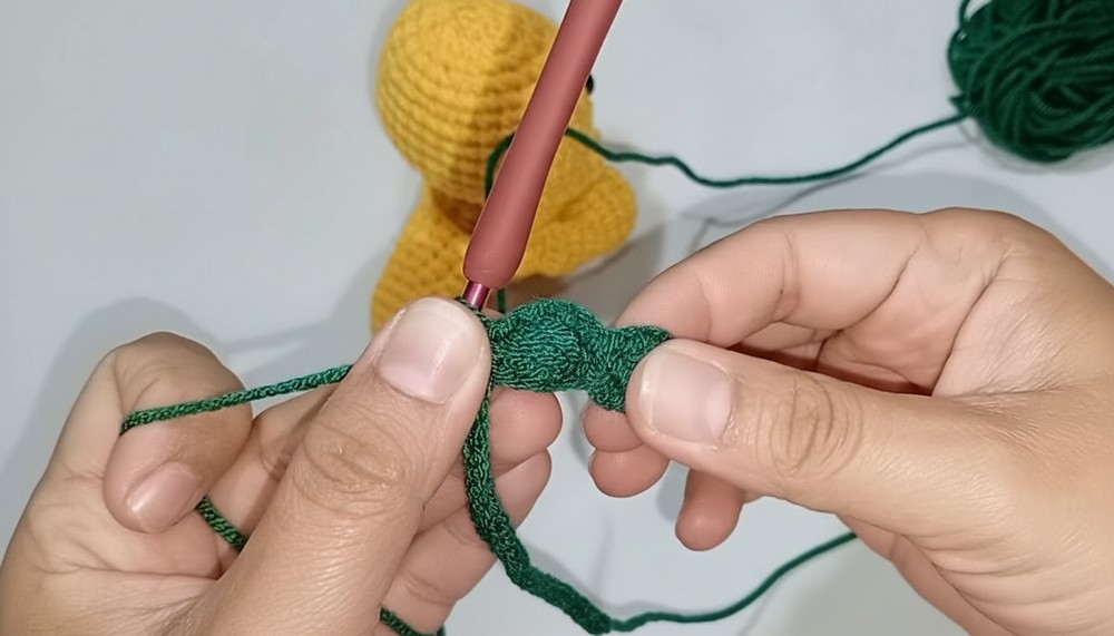 Crochet Baby Dinosaur Amigurumi Pattern 6