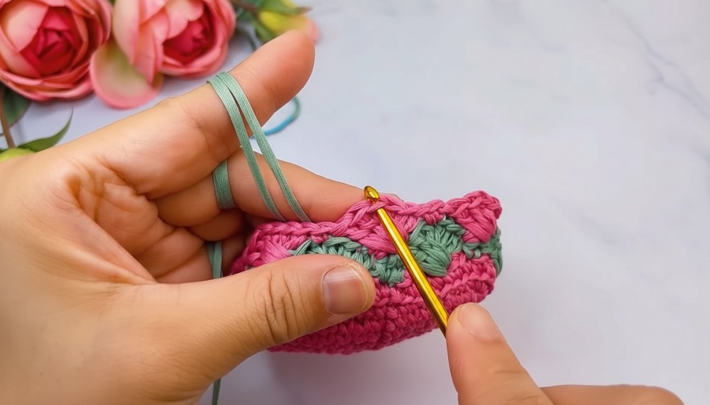 Crochet Crossbody Bag Pattern 5