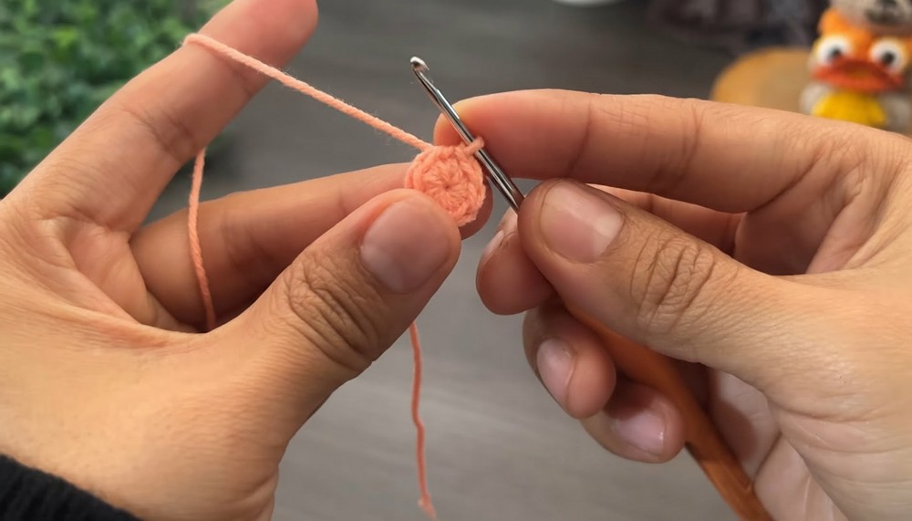 Crochet Duck Keychain Pattern 1