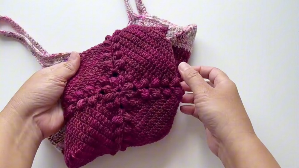Crochet Granny Square Bag Pattern 7