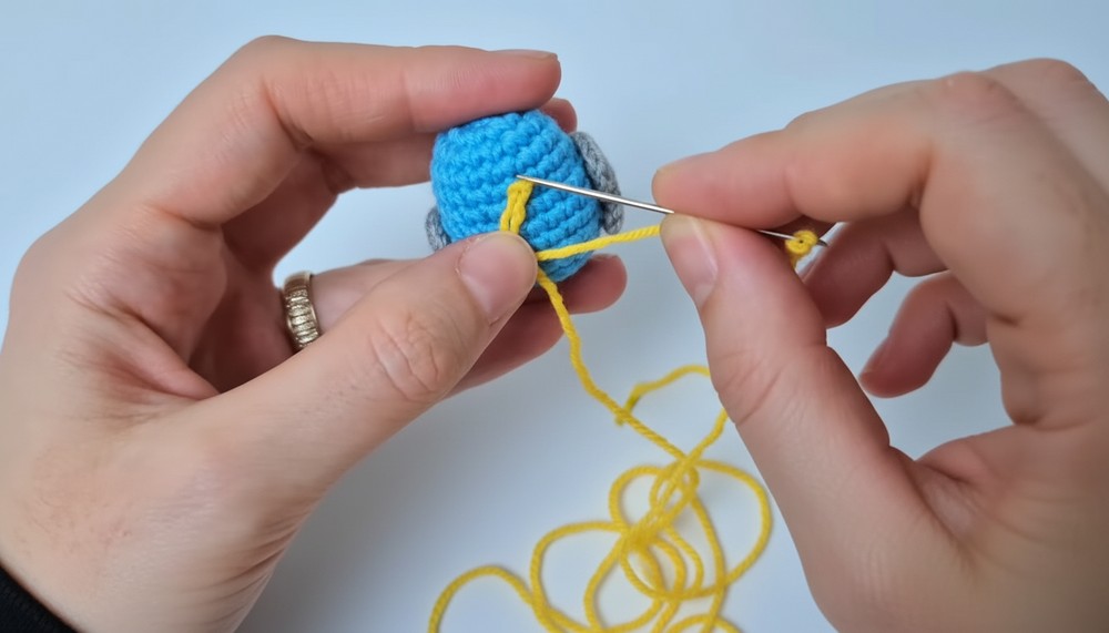 Crochet Little Bird Amigurumi Pattern 6