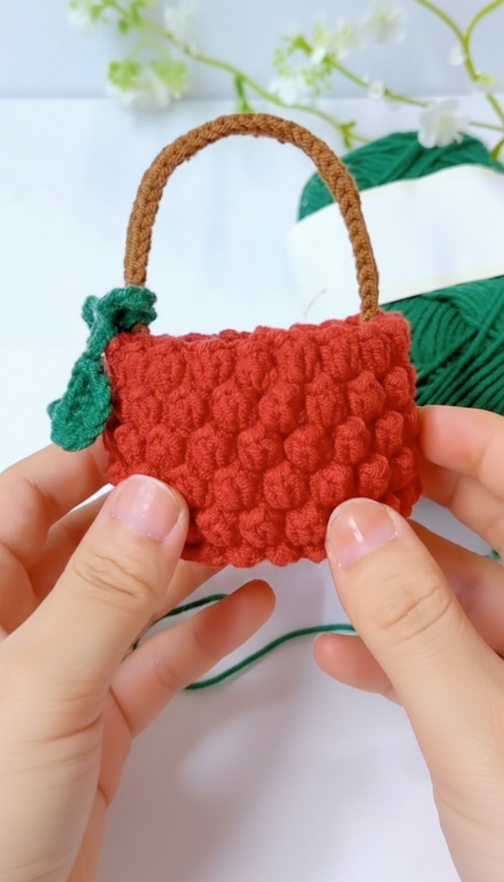 Crochet Lychee Storage Basket Pattern 6