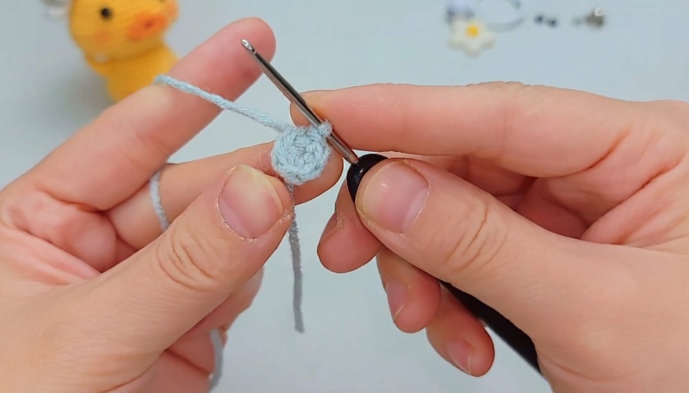 Crochet Mini Duck Keychain Pattern 1