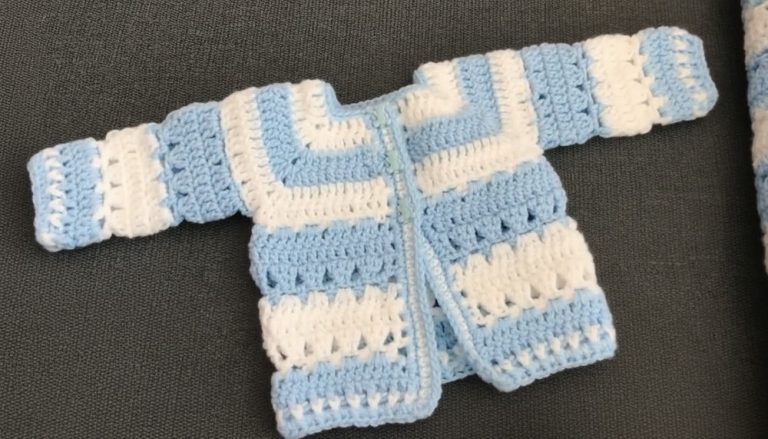 Cute Crochet Baby Cardigan Pattern 9