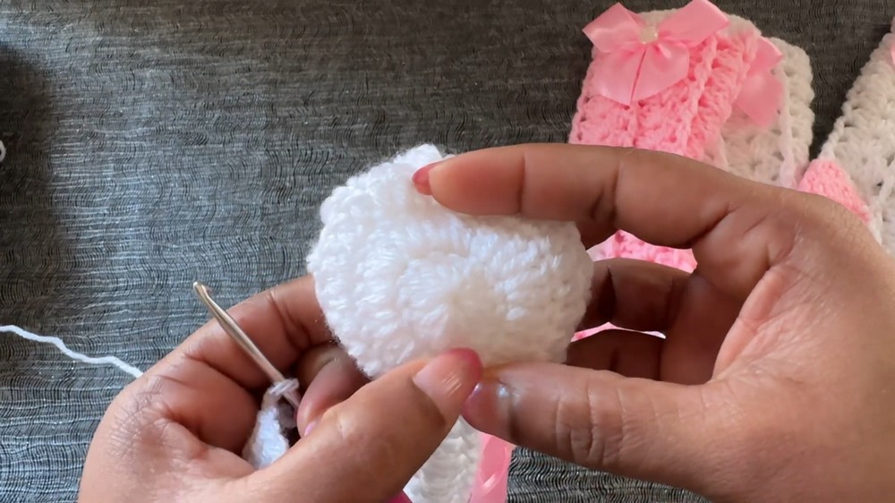 Easy Crochet Baby Socks Pattern 2