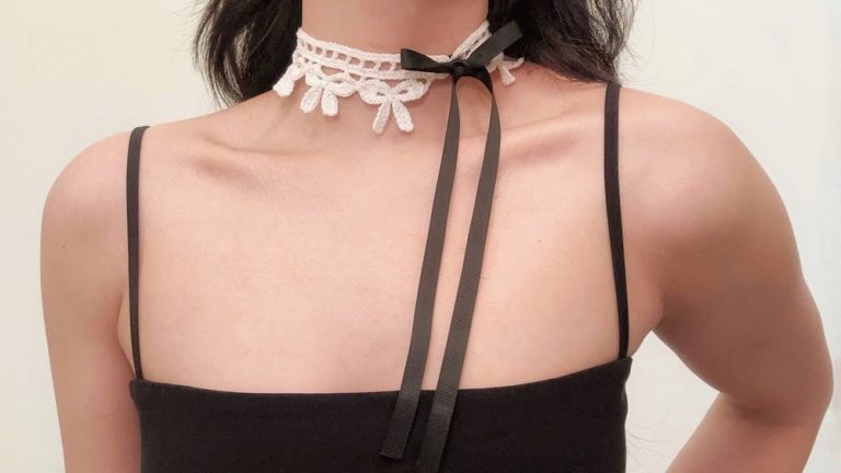 Easy Crochet Bow Choker Pattern 8