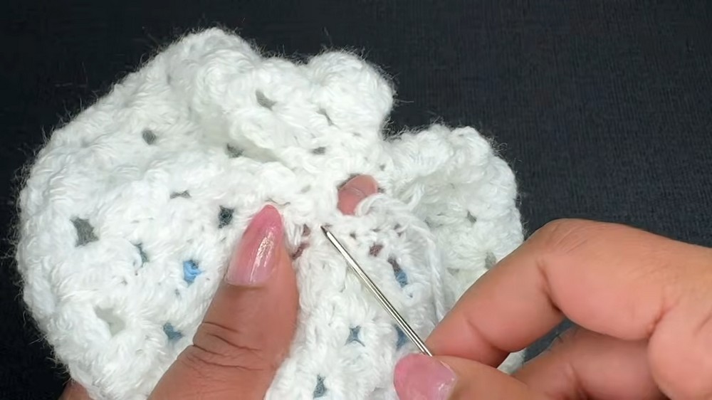 Easy & Fast Crochet Baby Hat Pattern 6