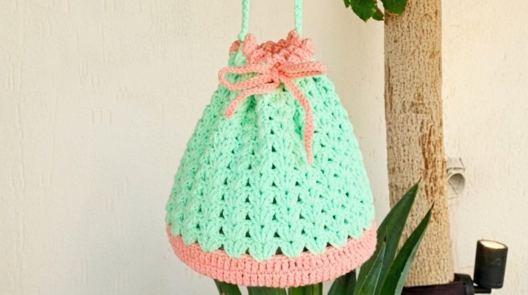 Simple Crochet Drawstring Bag Pattern 8