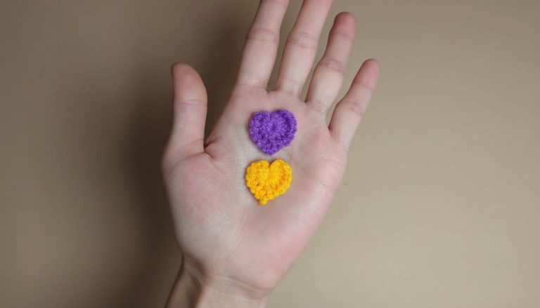Super Cute Crochet Heart Pattern 8