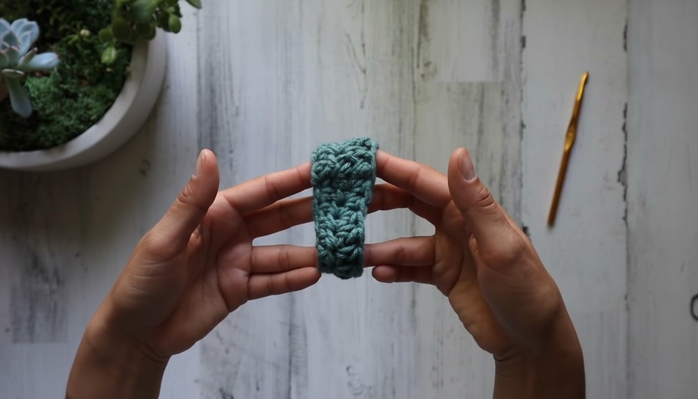 Wonderful Crochet Bracelet Pattern 6