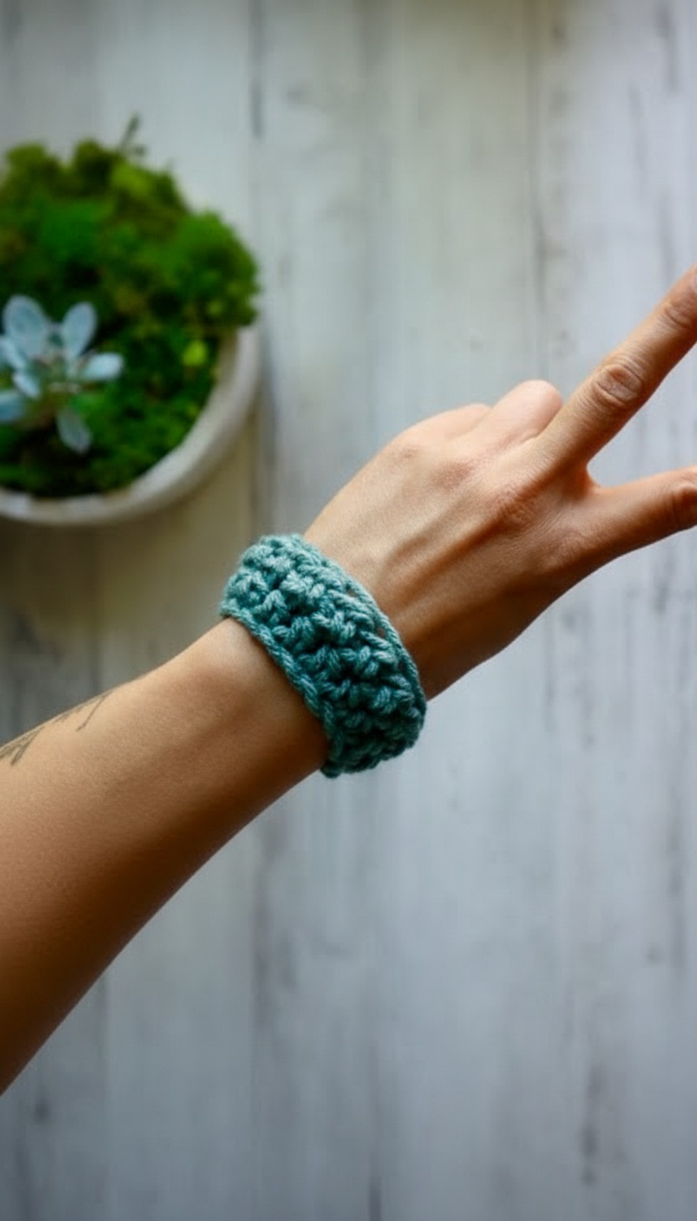 Wonderful Crochet Bracelet Pattern 7
